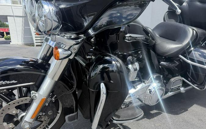 2017 Harley-Davidson® FLHTCU - Electra Glide® Ultra Classic®