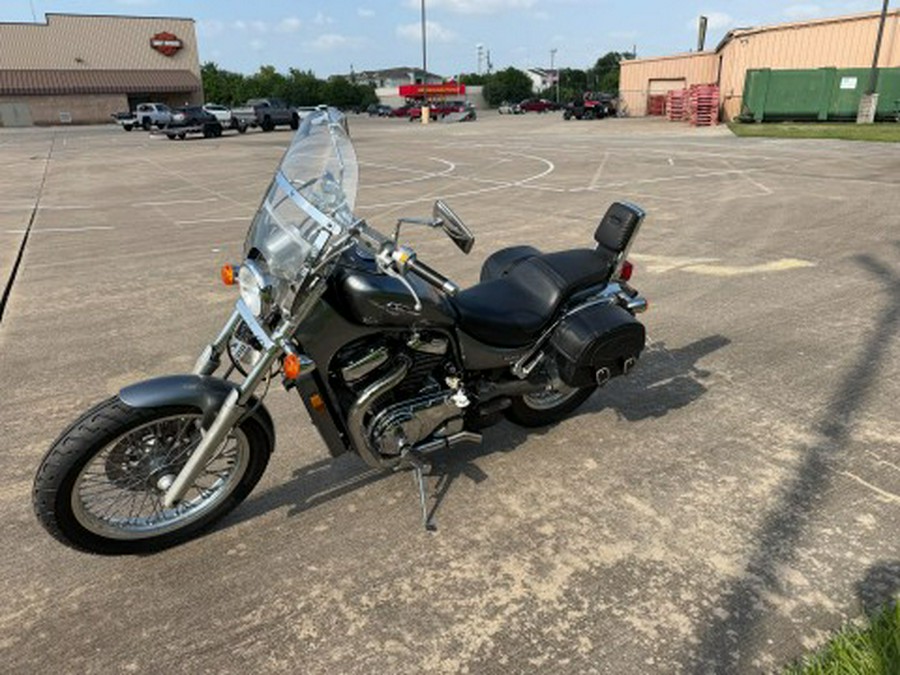 2005 Suzuki Boulevard S50