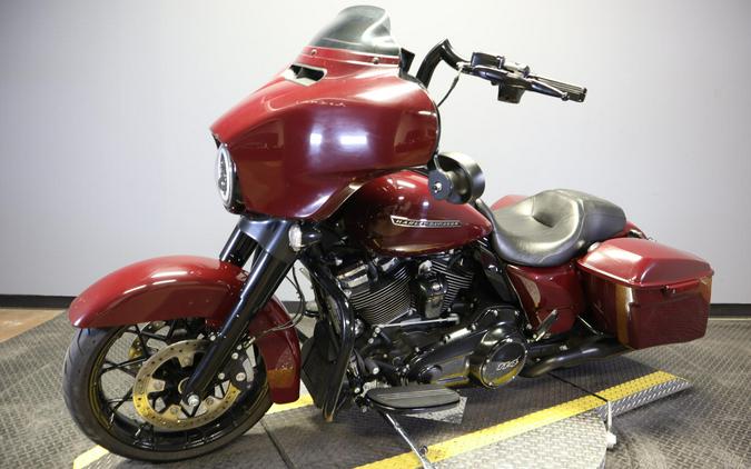 2020 Harley-Davidson Street Glide Special Billiard Burgundy