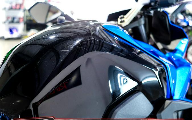 2024 SUZUKI GSX-8R