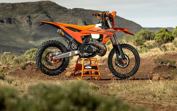 2025 KTM 150 XC-W