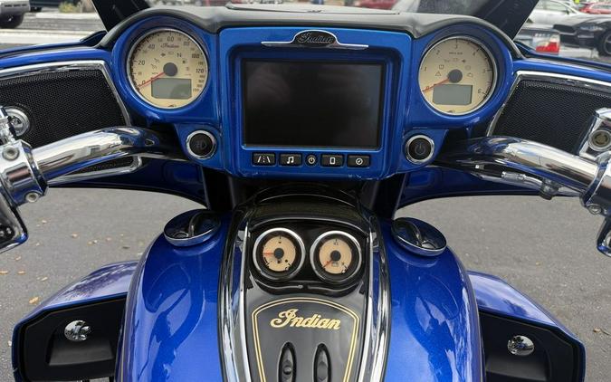 2018 Indian Motorcycle® Roadmaster® Elite ABS Cobalt Candy / Black Crystal w/ 23K Gold Trim