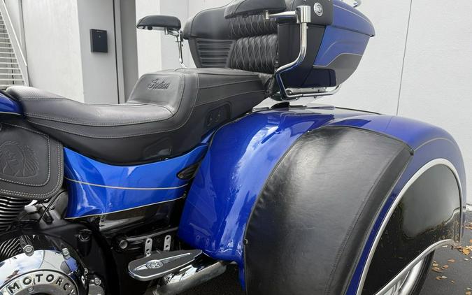 2018 Indian Motorcycle® Roadmaster® Elite ABS Cobalt Candy / Black Crystal w/ 23K Gold Trim