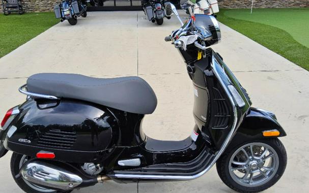 2023 Vespa GTS 300