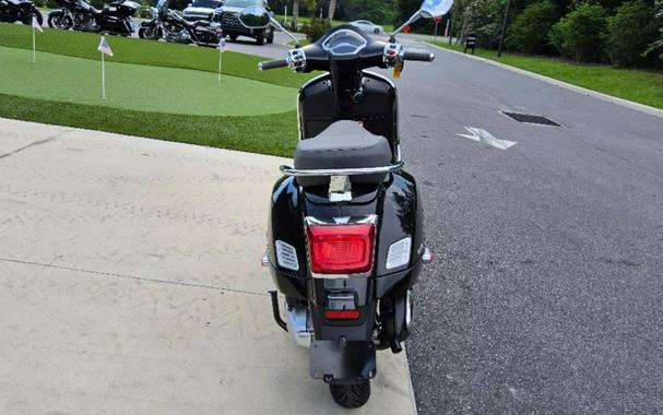 2023 Vespa GTS 300
