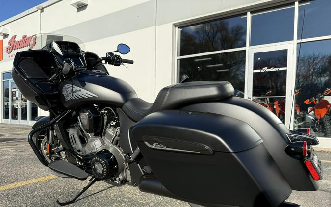 2026 Indian Motorcycle Challenger Dark Horse