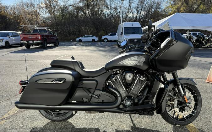 2026 Indian Motorcycle Challenger Dark Horse