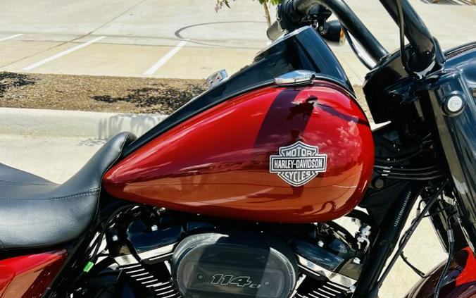 2024 Harley-Davidson Road King Special Red Rock