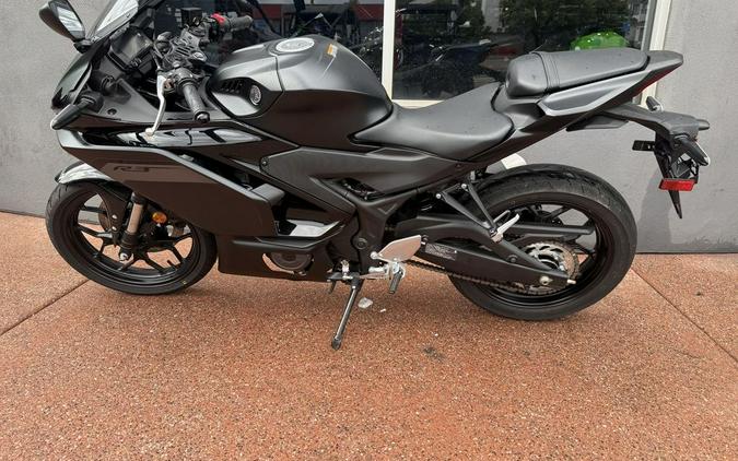 2025 Yamaha YZF-R3