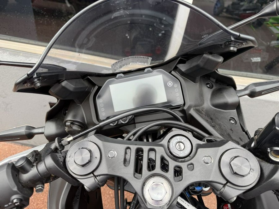 2025 Yamaha YZF-R3