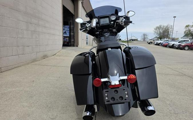 2021 Indian Motorcycle® Chieftain® Limited Thunder Black Pearl