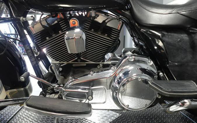 2010 Harley-Davidson Road King Classic