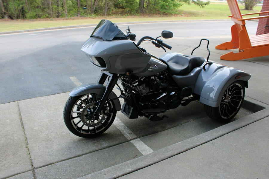 2025 Harley-Davidson® Road Glide® 3 Billiard Gray