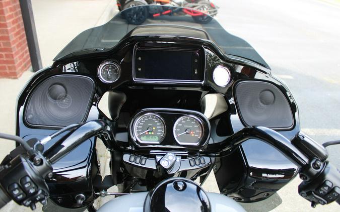 2025 Harley-Davidson® Road Glide® 3 Billiard Gray