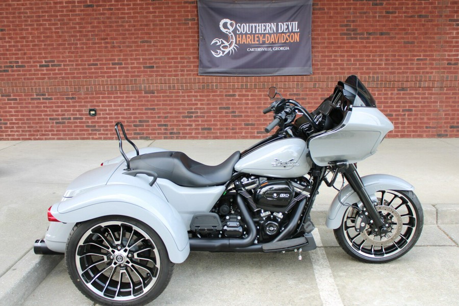 2025 Harley-Davidson® Road Glide® 3 Billiard Gray