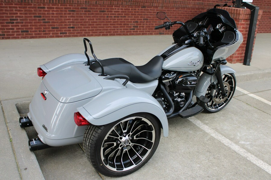 2025 Harley-Davidson® Road Glide® 3 Billiard Gray