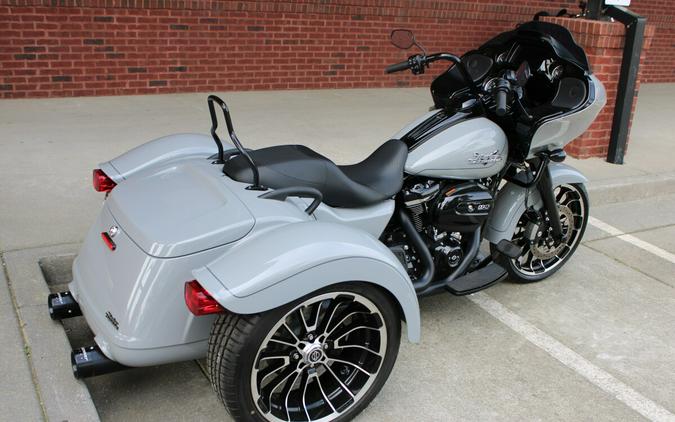 2025 Harley-Davidson® Road Glide® 3 Billiard Gray