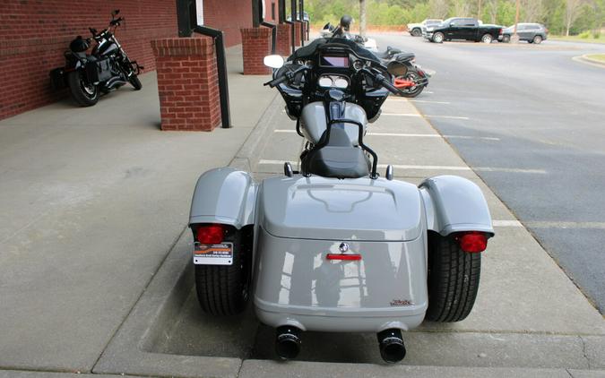 2025 Harley-Davidson® Road Glide® 3 Billiard Gray