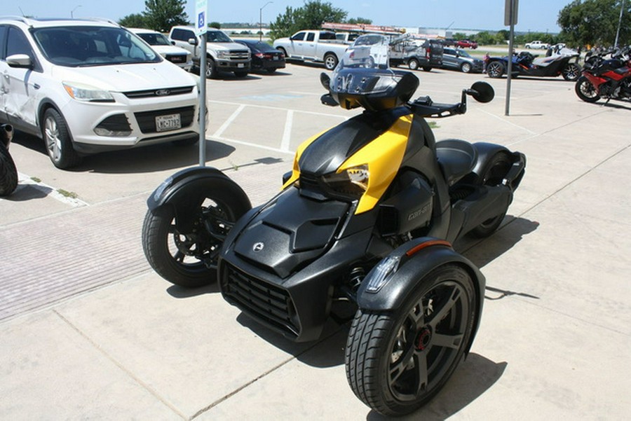 2022 Can-Am 000F1NA00