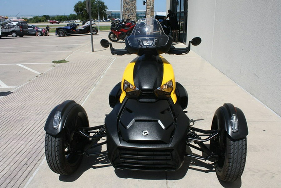 2022 Can-Am 000F1NA00