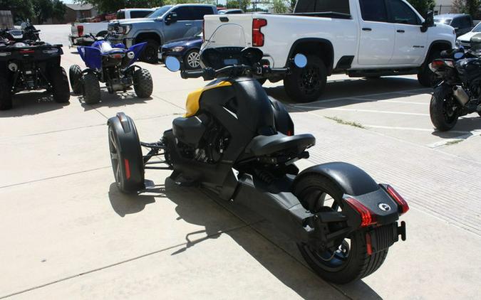 2022 Can-Am 000F1NA00