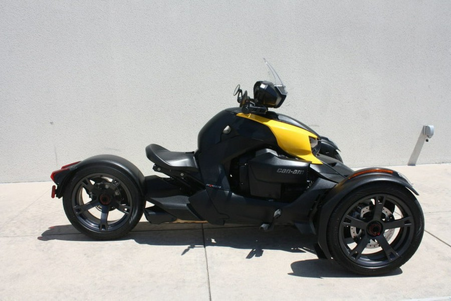 2022 Can-Am 000F1NA00