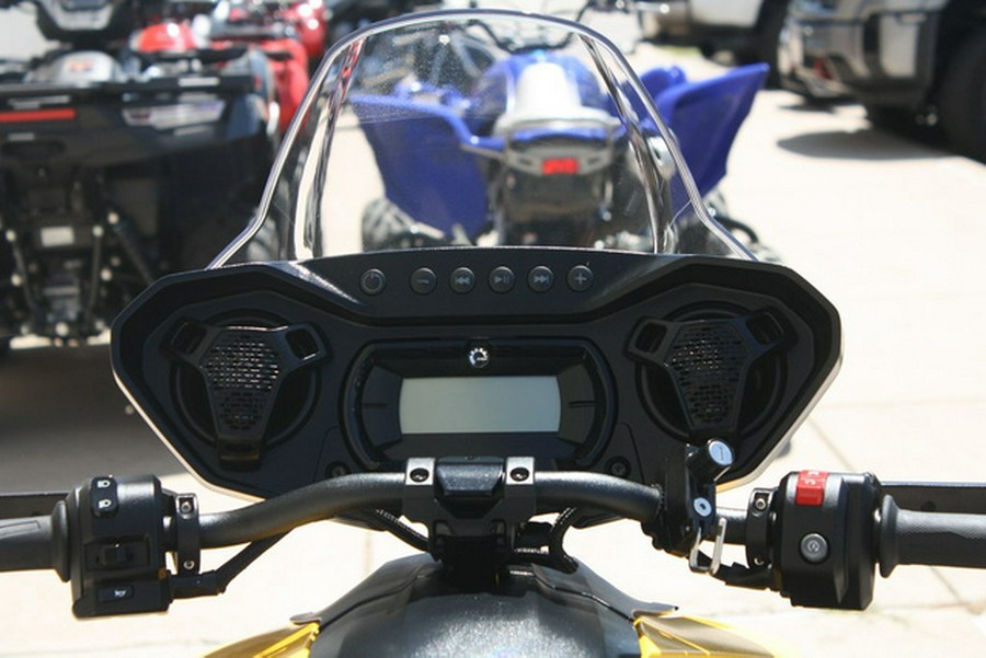2022 Can-Am 000F1NA00