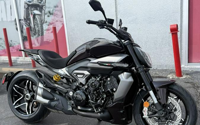 2027 Ducati Xdiavel V4 Black Lava DEMO - 003177