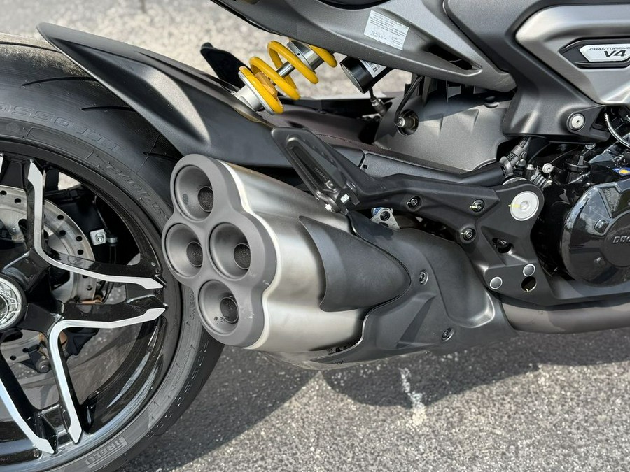 2027 Ducati Xdiavel V4 Black Lava DEMO - 003177