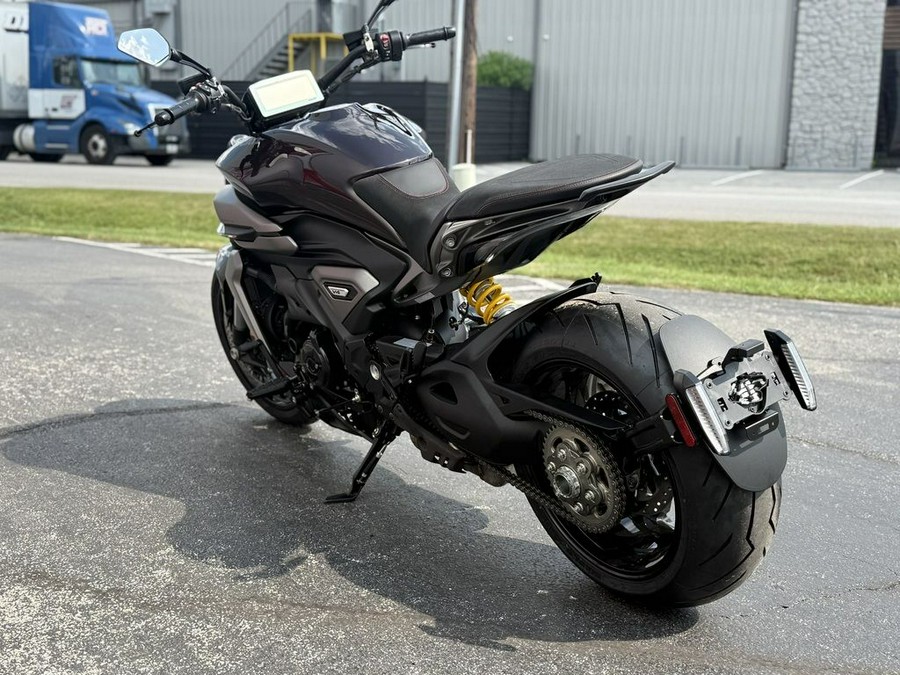2027 Ducati Xdiavel V4 Black Lava DEMO - 003177