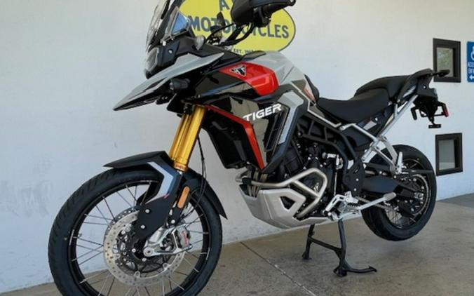 2024 Triumph Tiger 900 Rally Pro Ash Grey / Intense Orange