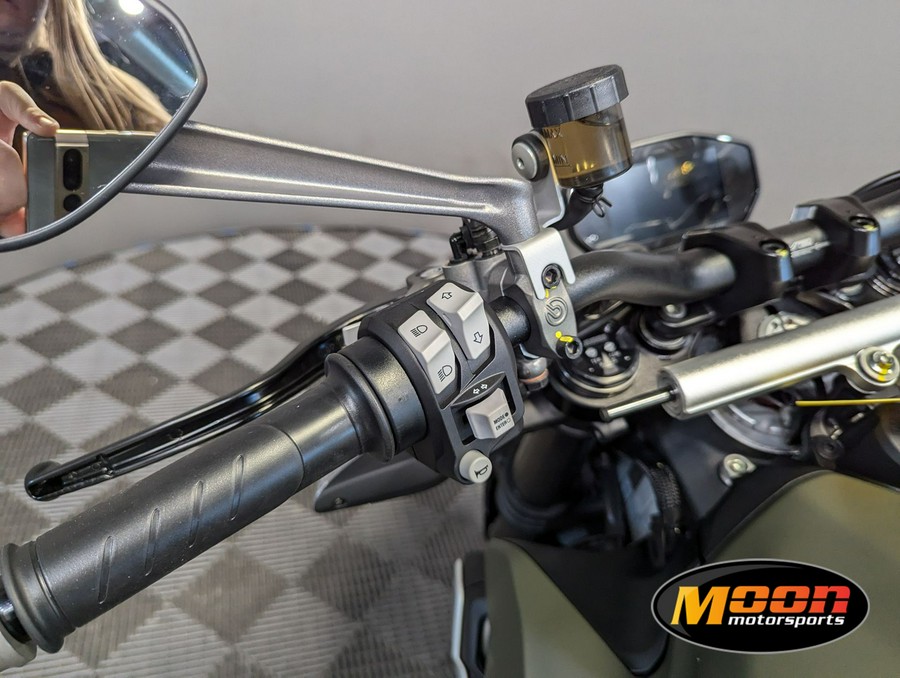 2025 Ducati Streetfighter V2