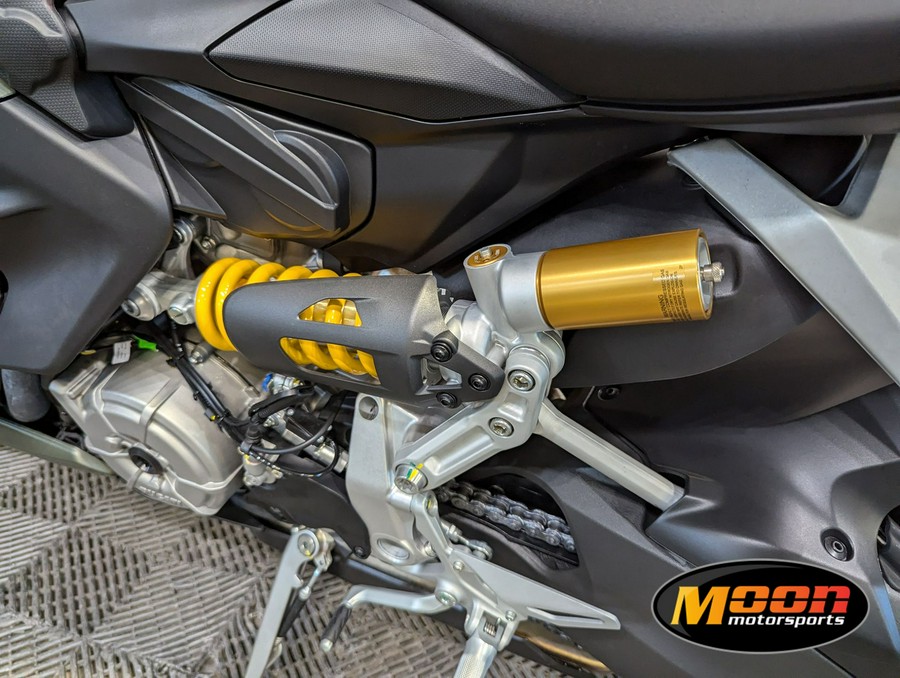 2025 Ducati Streetfighter V2