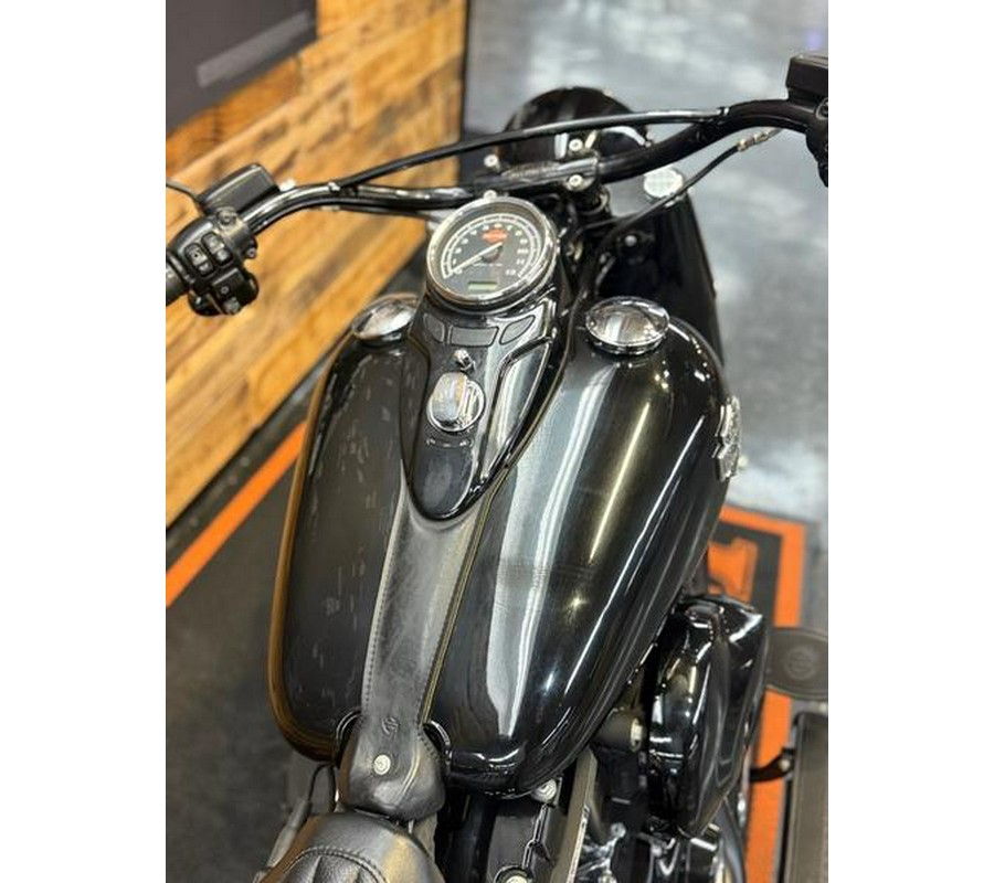 2016 Harley-Davidson® FLSS - Softail Slim® S