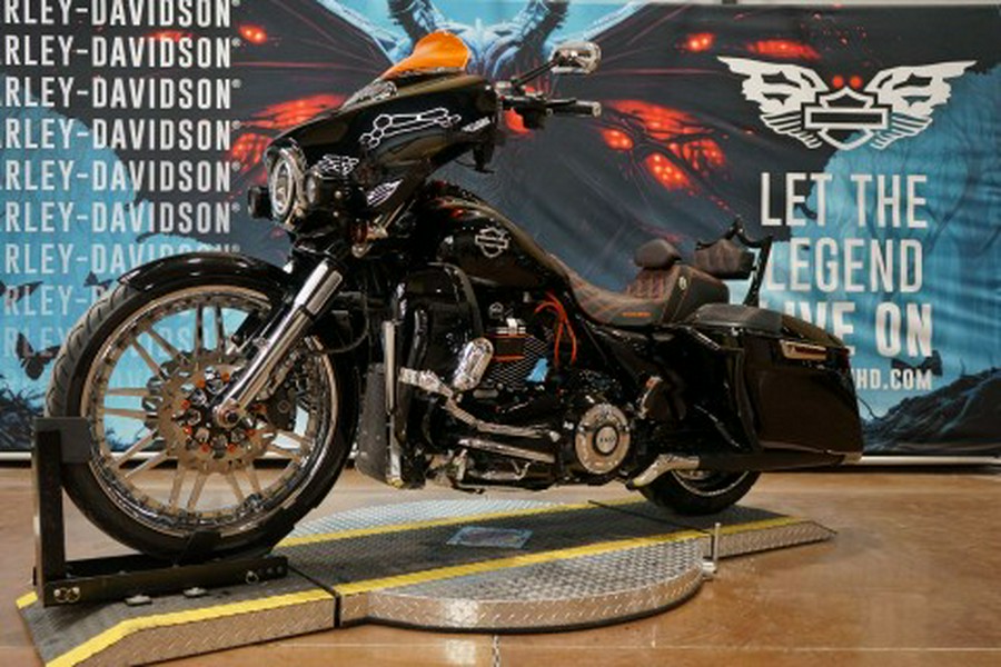 2016 Harley-Davidson CVO™ Street Glide®