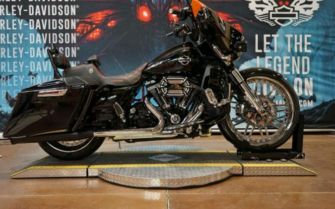 2016 Harley-Davidson CVO™ Street Glide®