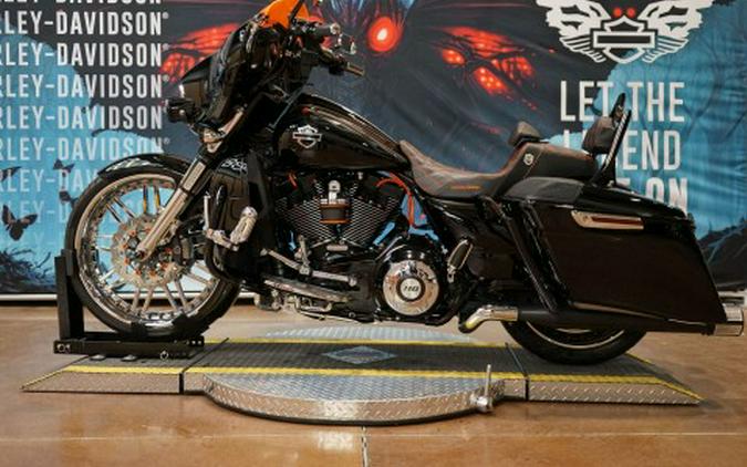 2016 Harley-Davidson CVO™ Street Glide®