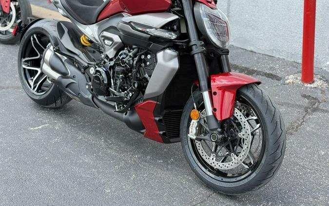 2027 Ducati Xdiavel V4 Burning Red - 003191