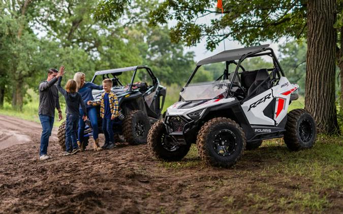 2023 Polaris RZR 200 EFI