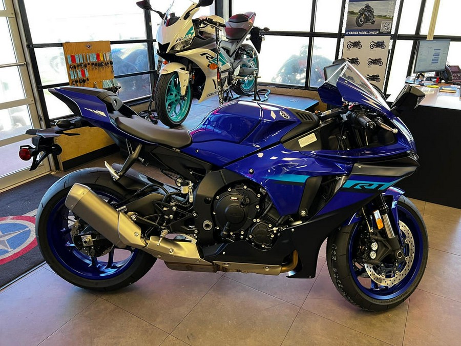 2024 Yamaha YZF-R1