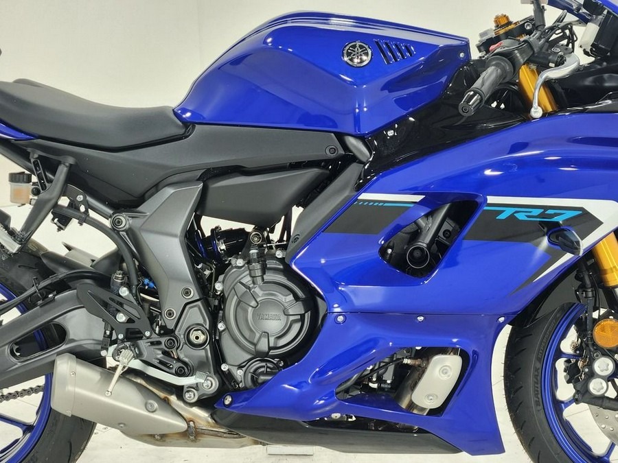 2025 Yamaha YZF-R7