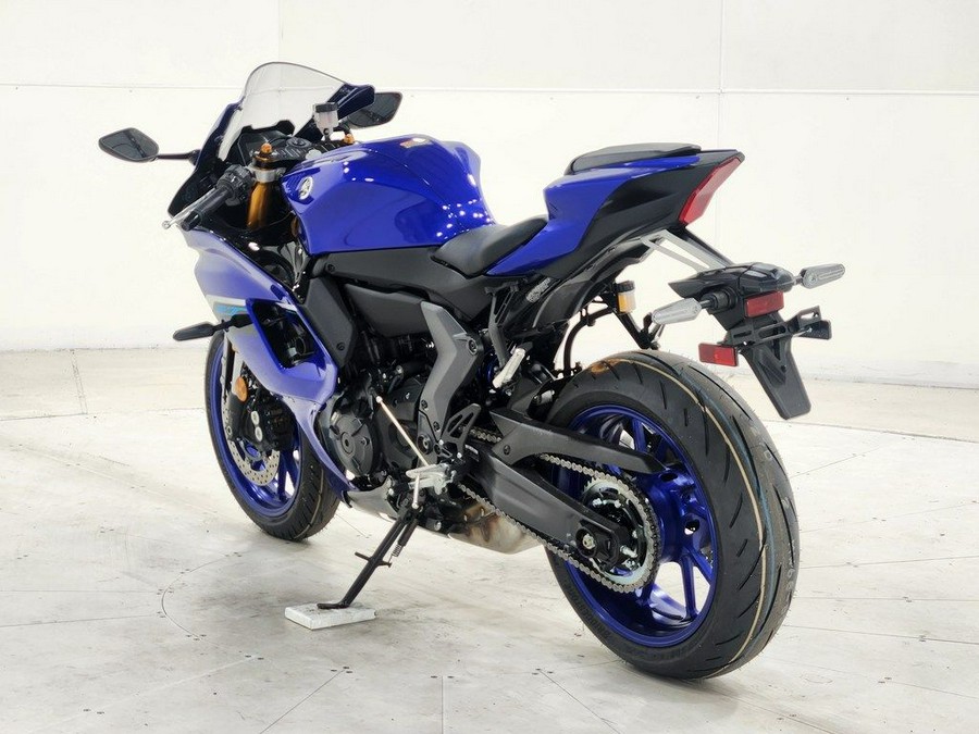 2025 Yamaha YZF-R7