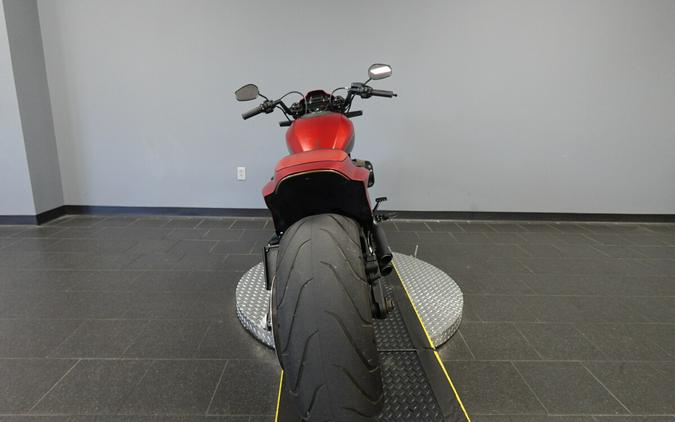 2019 Harley-Davidson FXDR 114