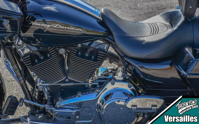 2010 Harley-Davidson Road Glide® Custom