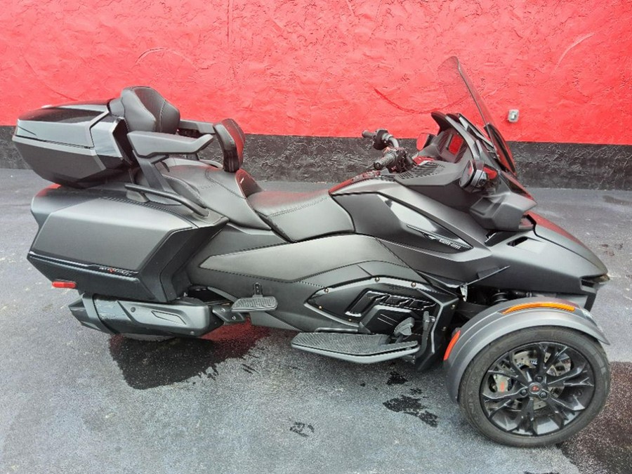 2023 Can-Am Spyder RT Limited