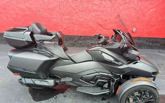 2023 Can-Am Spyder RT Limited