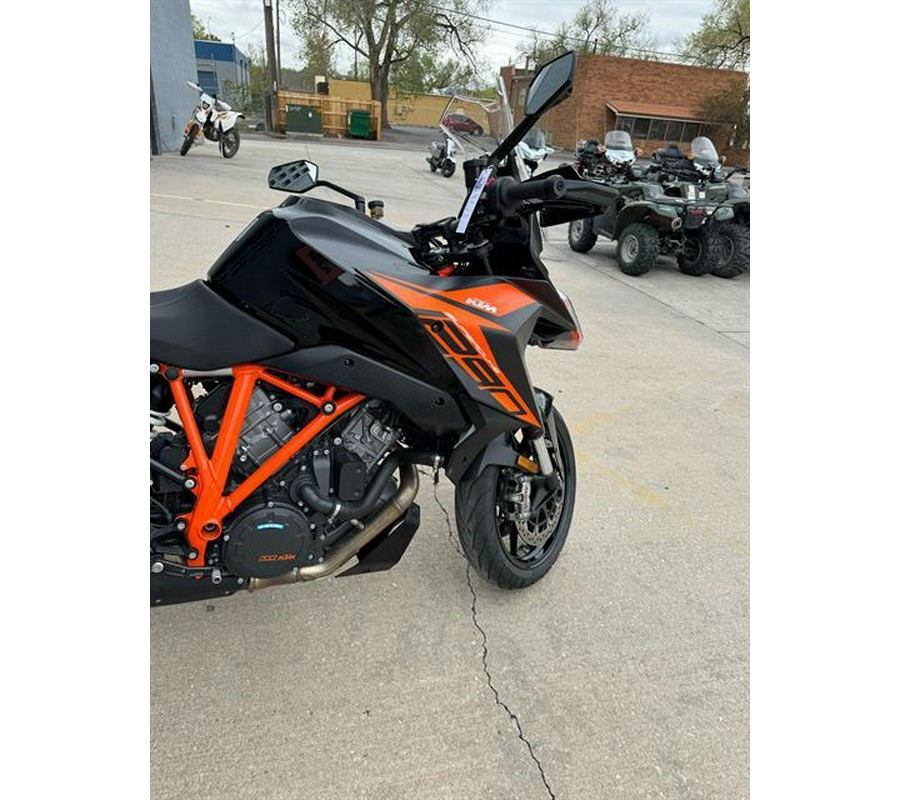 2020 KTM 1290 Super Duke GT