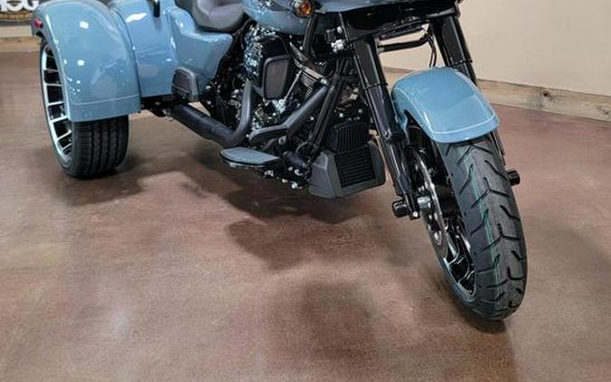 2024 Harley-Davidson® FLTRT - Road Glide® 3