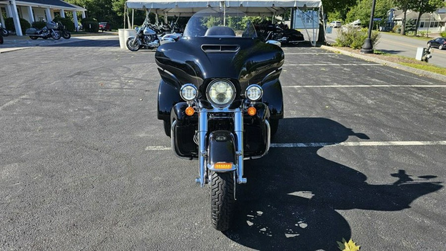 2018 Harley-Davidson Trike FLHTCUTG - Tri Glide Ultra