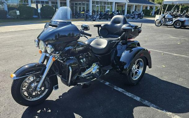 2018 Harley-Davidson Trike FLHTCUTG - Tri Glide Ultra